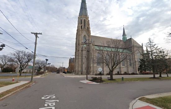 Detroit Priest Bolts Into Parking Lot, Tackles One-Shoed Suspected Car Thief