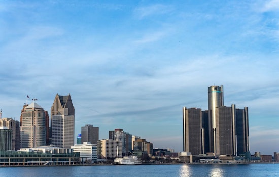 Detroit Sizzles Before Friday Night Storm Show