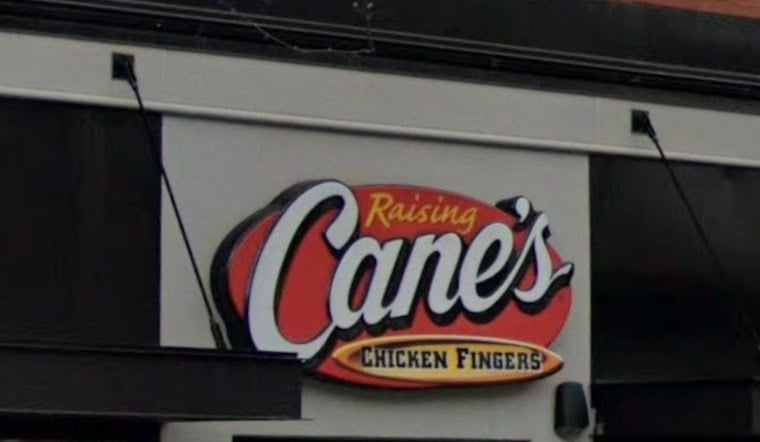 DFW Fliers Score 24/7 Chicken Fix As Raising Cane’s Lands In Terminal B