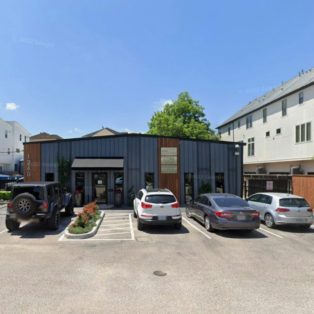 Le Petit Marché Quietly Turns Domus Caviar Into Heights Foodie Hideout
