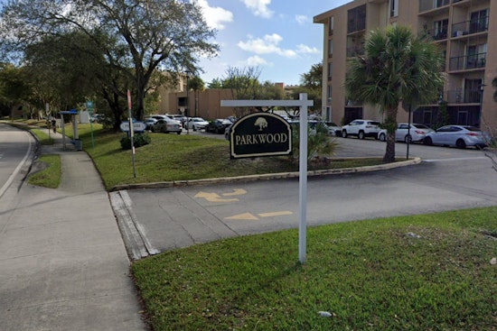Doral Condo Meltdown As Broken Elevators Leave Seniors Stuck Upstairs
