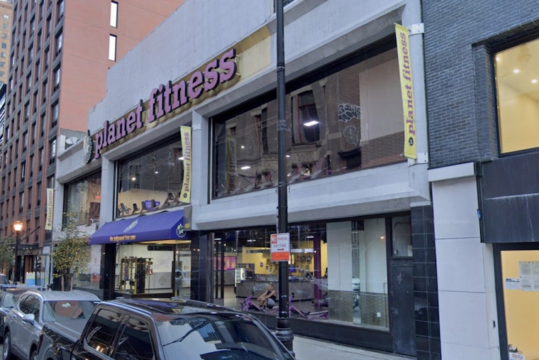 Downtown Brooklyn Glass Rain Sends Two Pedestrians to Hospital