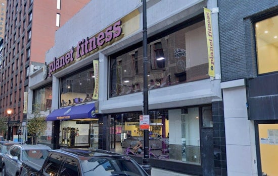Downtown Brooklyn Glass Rain Sends Two Pedestrians to Hospital