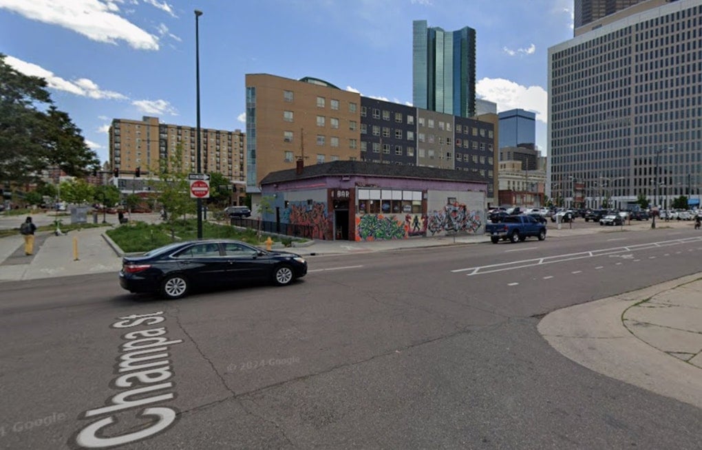 Downtown Dive Bar Bar Stares Down the Wrecking Ball