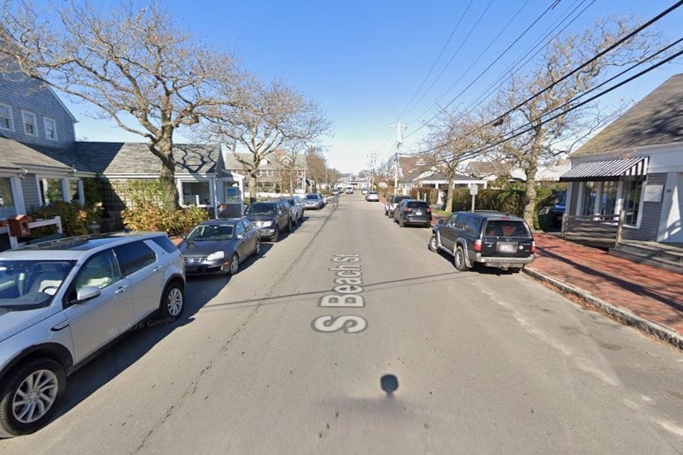 Downtown Nantucket Tourist Block Turns Crime Scene In Mid-Morning Stabbing