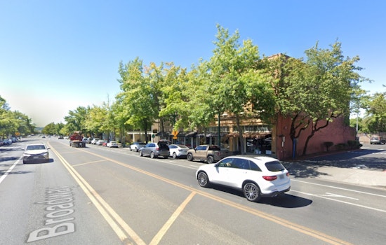 Downtown Sonoma’s Cult Natural Wine Hangout Dos’ Bar Goes Dark After Two-Year Run