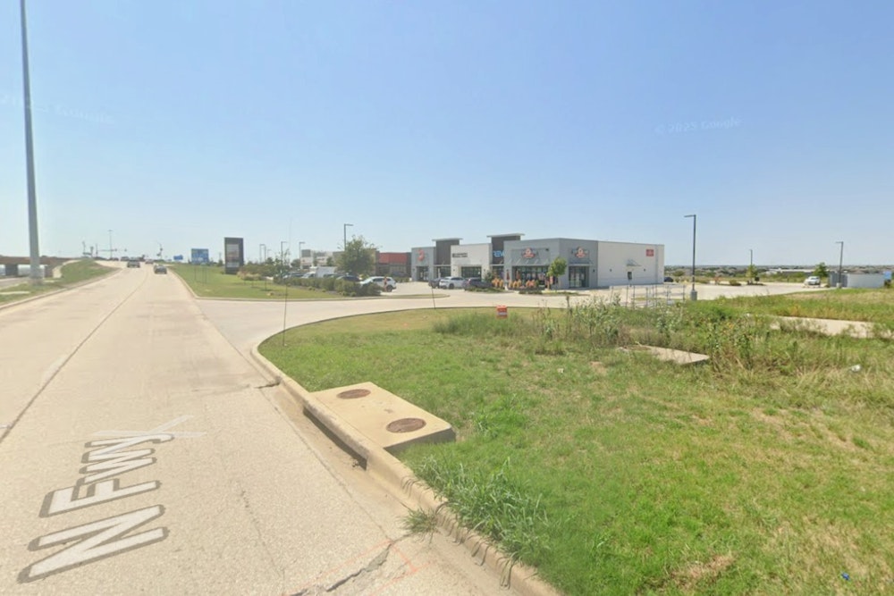 Drive-Thru Pho Heats Up the North Fort Worth Commute