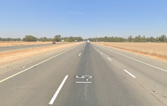 Dunnigan Fire Shuts I-5, Chokes Traffic And Sends Families Fleeing