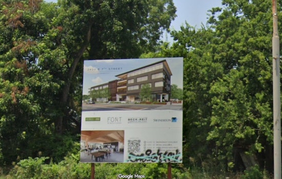 East Austin Timber Stunner Turns Office Life Into a Workshop