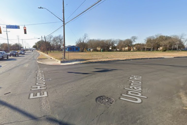 East Side Arrest Turns Ugly As Video Shows San Antonio Cops Repeatedly Punching Man