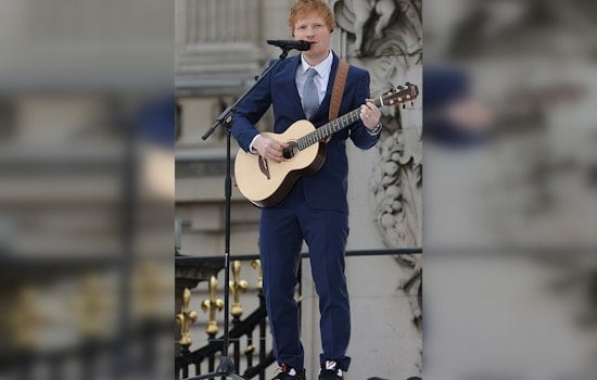 Ed Sheeran Turns Nissan Stadium Pink In Nashville Loop Tour Blowout