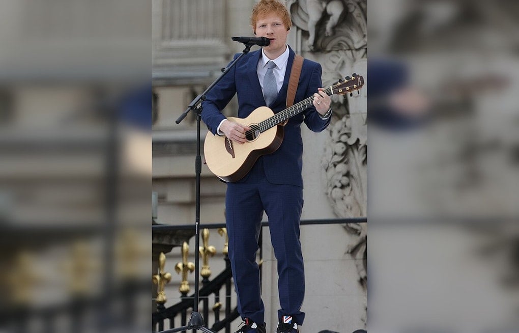 Ed Sheeran Turns Nissan Stadium Pink In Nashville Loop Tour Blowout
