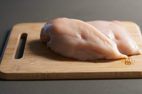 Egg Allergy Alarm As Kroger Chicken Label Mix-Up Rattles Indiana Shoppers