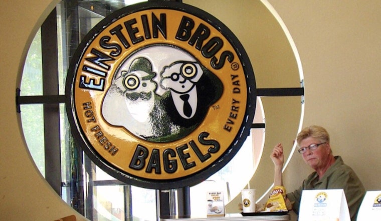 Einstein Bros. Rolls Into Manvel Town Center