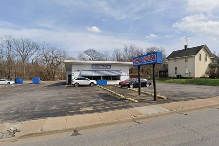 Elyria Gyro Favorite Closes Up Shop After 35 Years On West River