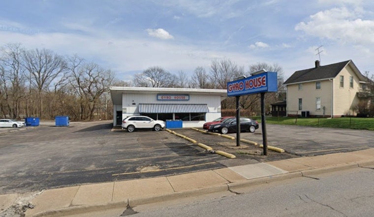 Elyria Gyro Favorite Closes Up Shop After 35 Years On West River
