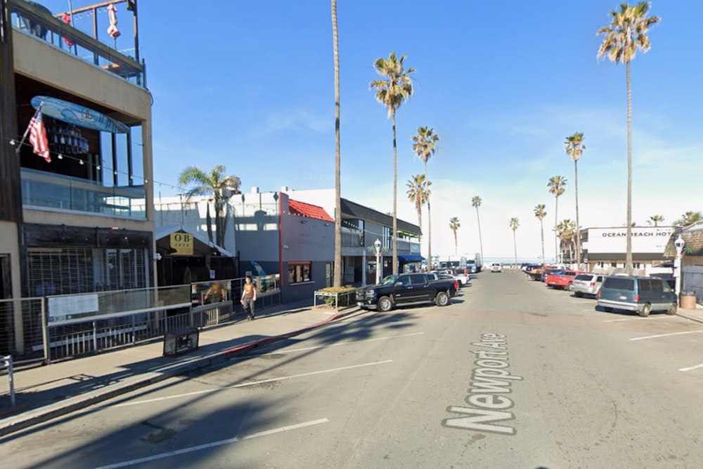 Emo Bar Drink 182 Plots Late-Night Pop-Punk Pizza Takeover In Ocean Beach