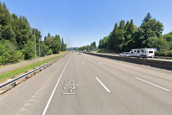 Evening I-205 Fence-And-Tree Crash Near Milwaukie Kills 25-Year-Old Driver