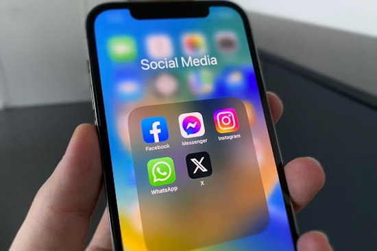 Facebook, Instagram Crater During Morning Rush, Bay Area Businesses Left in the Lurch