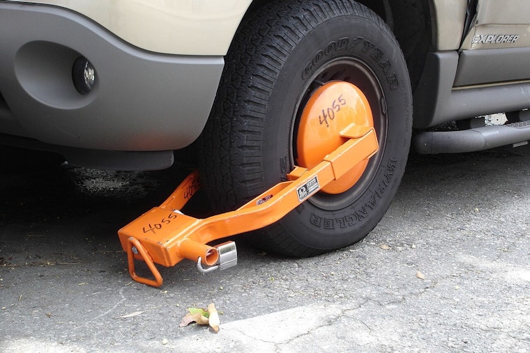 Fake Boot Bandits Shake Down Sacramento Drivers With Phony City Notices