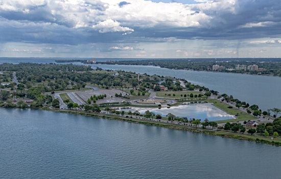 Feds And State Plot Big Dig To Suck Toxic Sludge From Detroit River By Belle Isle