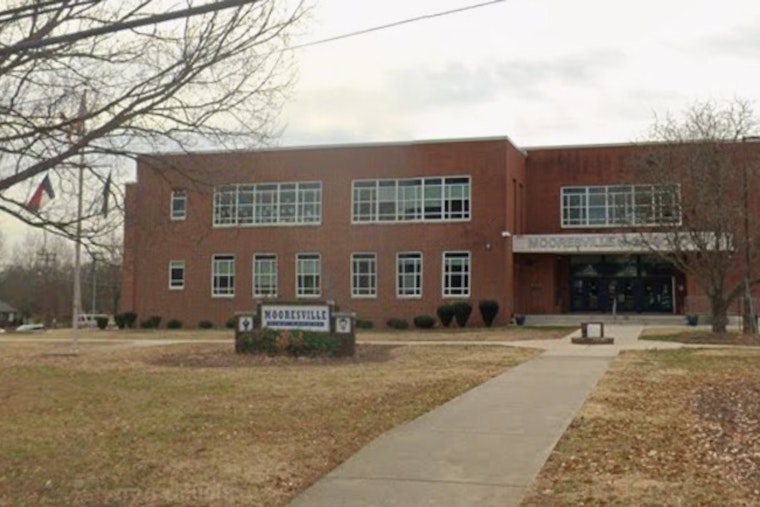 FFRF Rebukes Teacher-Led Bible Study At Mooresville High
