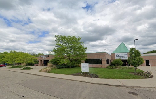 Flint Guard On Duty Dies After Car Plunges Into Genesys Hospital Pond