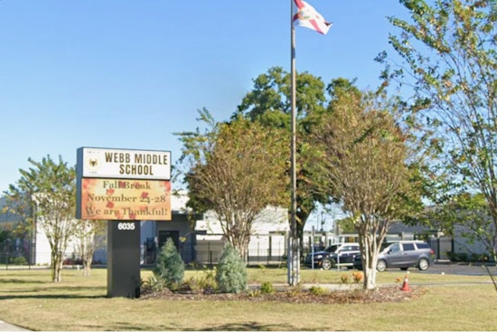 Florida High Schoolers Stand Alone in Phone Ban Exemption
