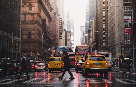 Fog, Sweat And Sudden Downpours Snarl NYC Morning Rush