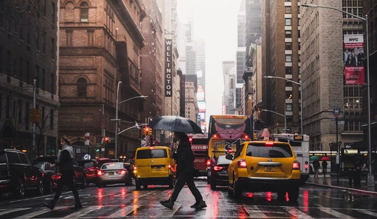 Fog, Sweat And Sudden Downpours Snarl NYC Morning Rush