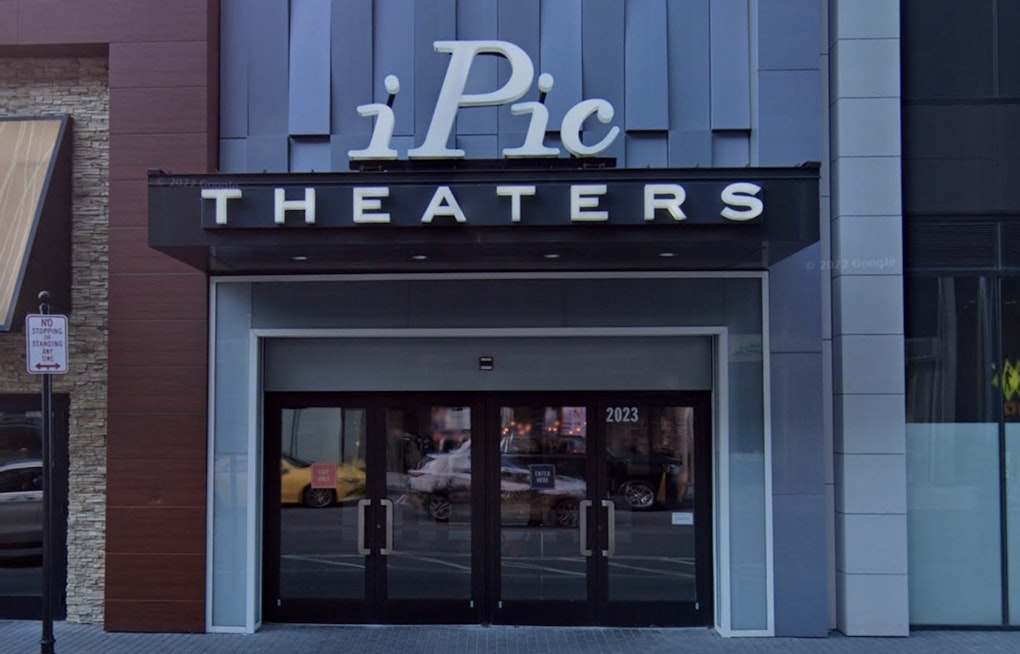 Fort Lee’s Fancy Movie House Dodges Dark Screen as New Owner Rolls Credits