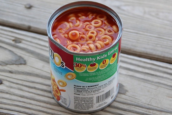 Fort Pierce Shopper Says Her SpaghettiOs Came With Live Worms, Sues For $75K