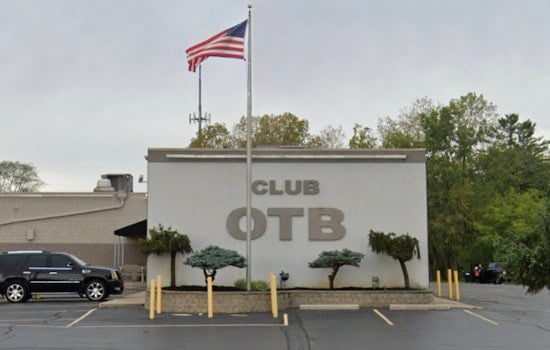 Franklin Strip Club On The Border Faces License Showdown