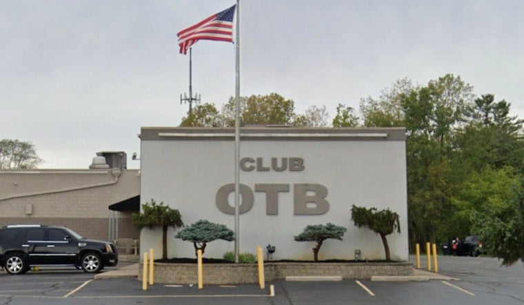 Franklin Strip Club On The Border Faces License Showdown