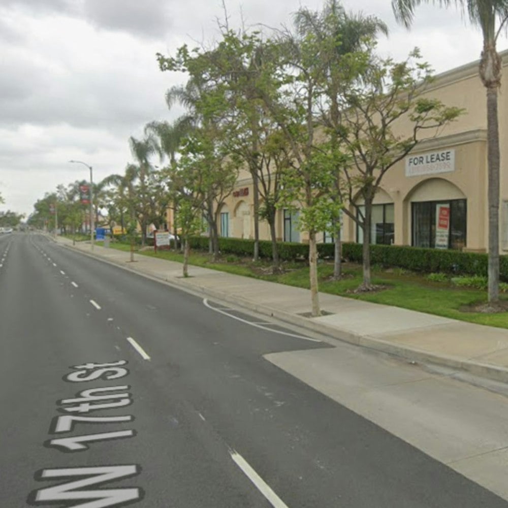 Free Gyros Hit West 17th as Nick the Greek Lands in Santa Ana