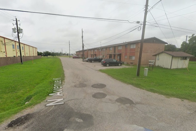 Freeport Fire Bust Leads to Arrest of Wanted Fugitive After Blaze, Four Officers Hurt