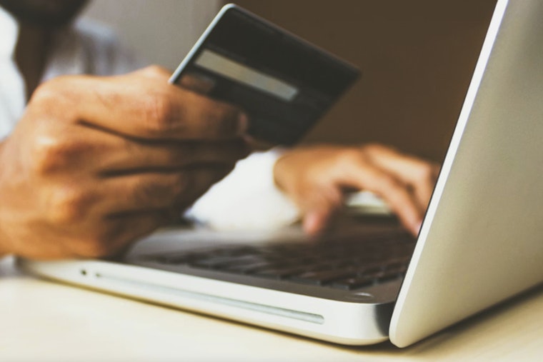 Fugitive Credit Card Scam Suspect Leaves Trail Across Missouri Counties