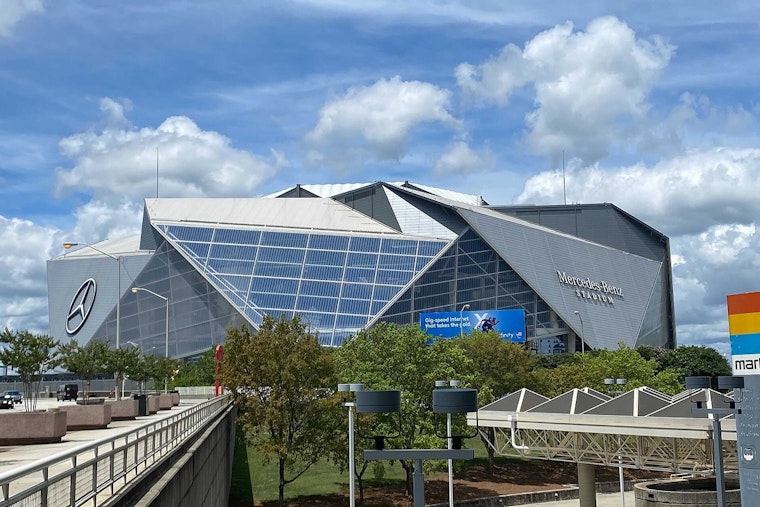 Georgia-Florida Grudge Match Invades Atlanta With Halloween Kickoff