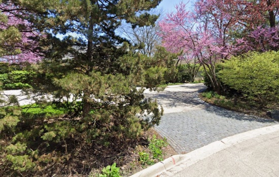 Glencoe Lakefront Stunner Hits Market Again With Eye-Popping Price Jump