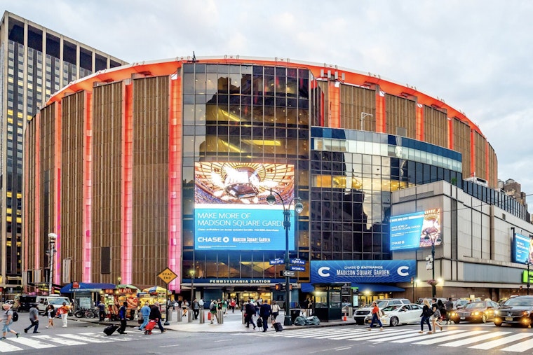 Goose Concert Turns Tragic as Fan Plunges to His Death at Madison Square Garden