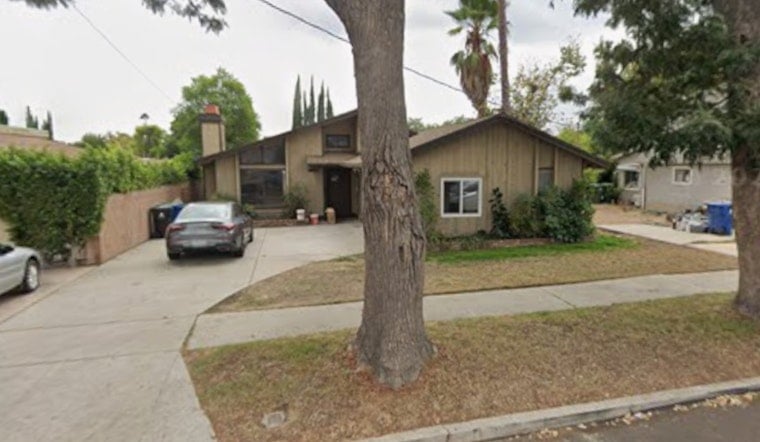 Granada Hills Fire Crews Stop Garage Blaze From Reaching Home
