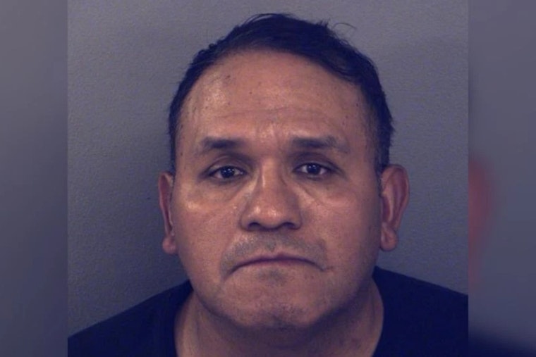 Green Glow in East El Paso Loo Leads to Hidden-Camera Bust