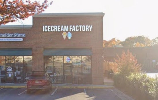Greensboro Scoop Shop Storms Queen City With Unlimited Toppings