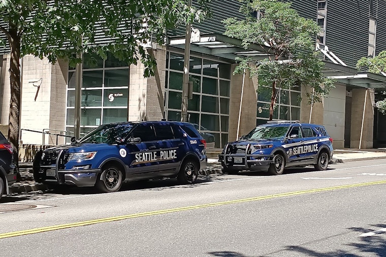 Gunfire Scare Locks Down Corner Of 10th And Main In Seattle