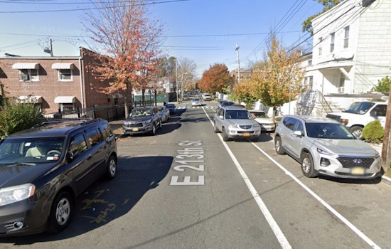 Gunman Bolts In White BMW After Williamsbridge Street Beef Turns Bloody