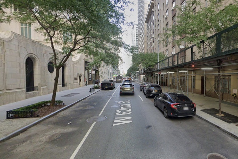 Gunpoint Phone Snatch Near Columbus Circle Shakes Upper West Side