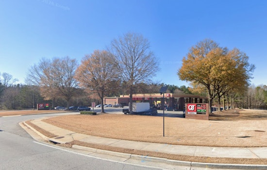Gwinnett Sex Offender Busted After Woman Says He Peeped Over QT Bathroom Stall