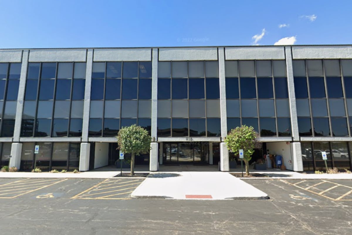Half-Leased Oak Brook Office Snapped Up In Lee & Associates Deal