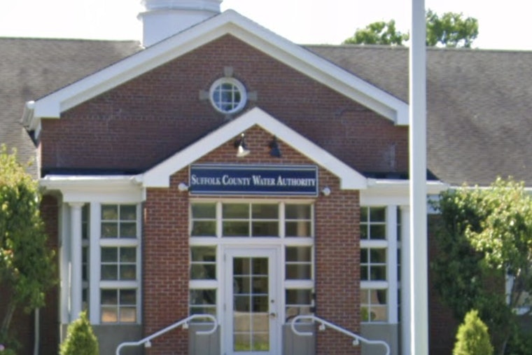 Hamptons Water Showdown: Suffolk Targets LG Over Battery Blaze Fallout