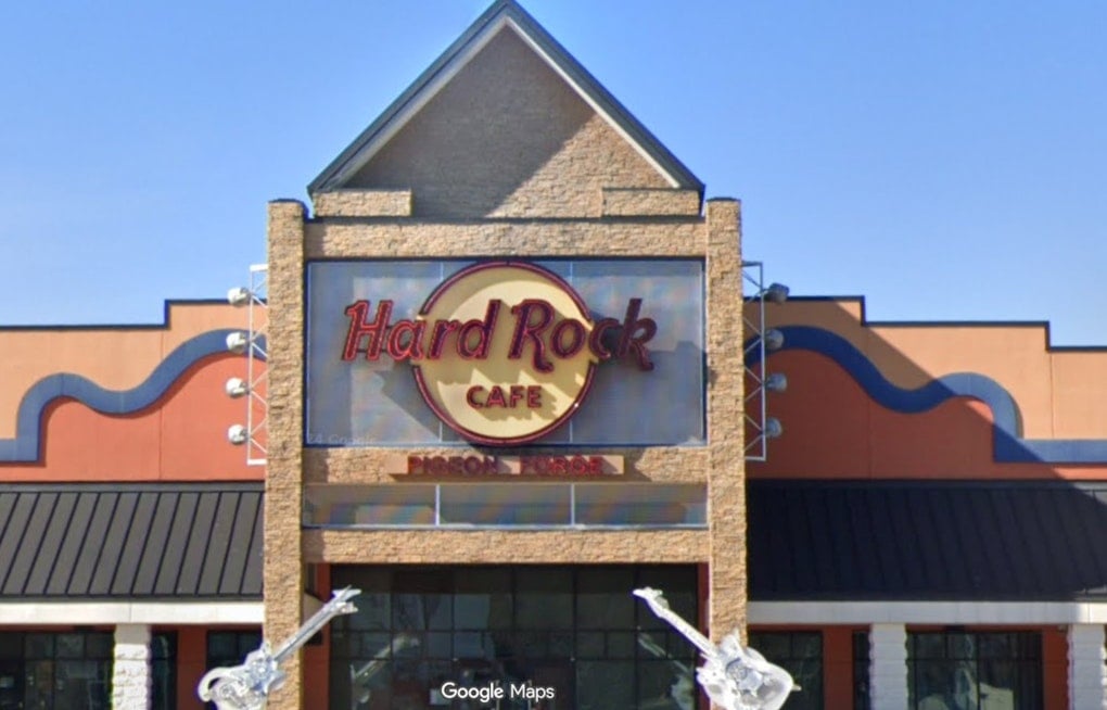 Hard Rock Cafe Bails On Pigeon Forge Parkway, Putting 61 Jobs On Ice